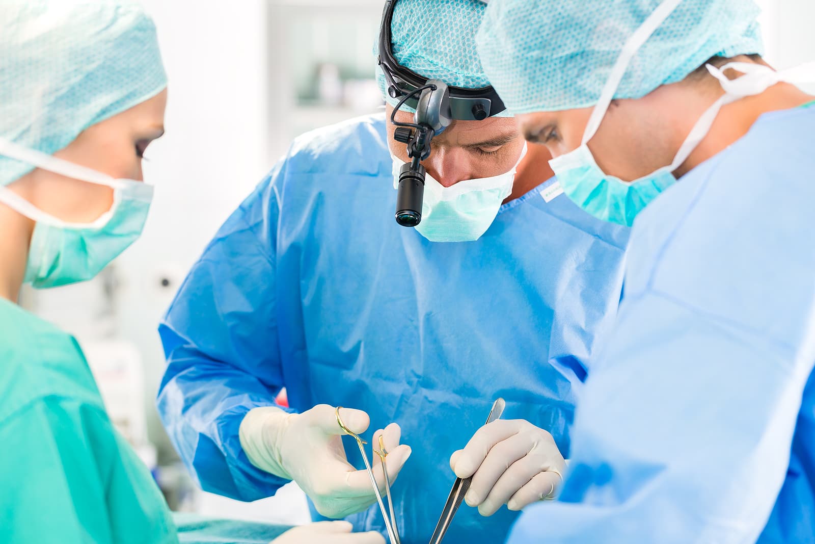 Gamma Knife Vs Surgery For Vestibular Schwannoma: What Is The Difference?